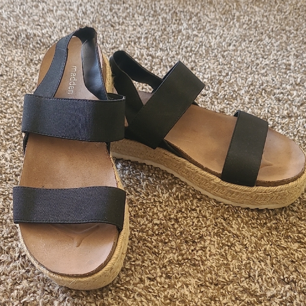 Madden Girl Platform Women's Black Sandals